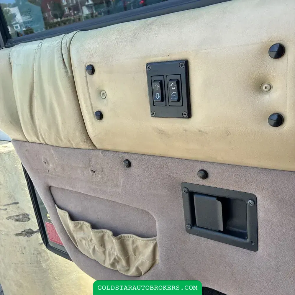 1998 Am General Hummer Hard Top