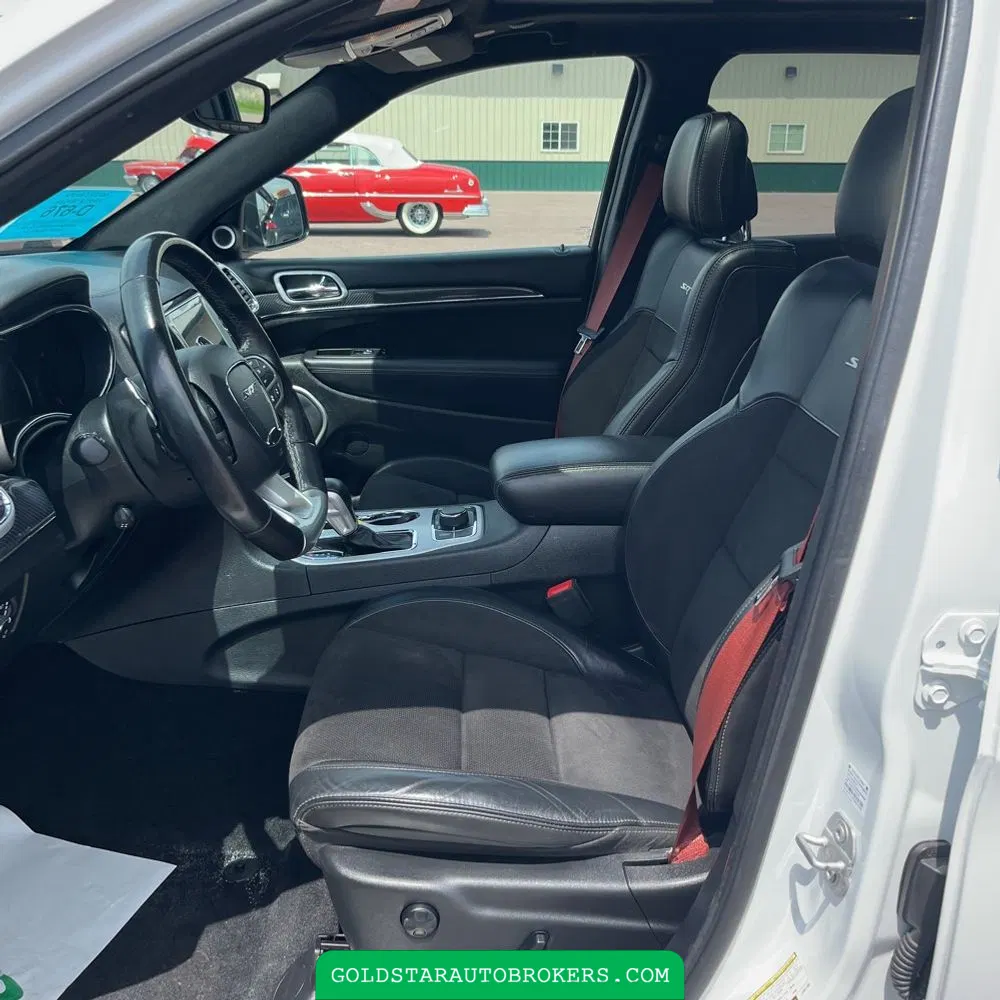2020 Jeep Grand Cherokee SRT