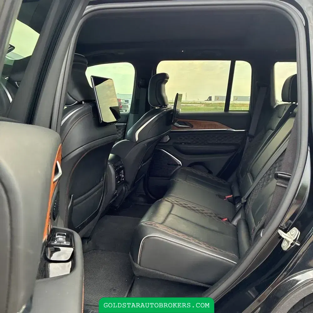 2023 Jeep Grand Cherokee Summit Reserve