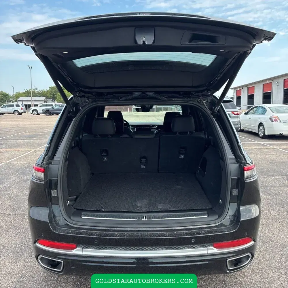 2023 Jeep Grand Cherokee Summit Reserve