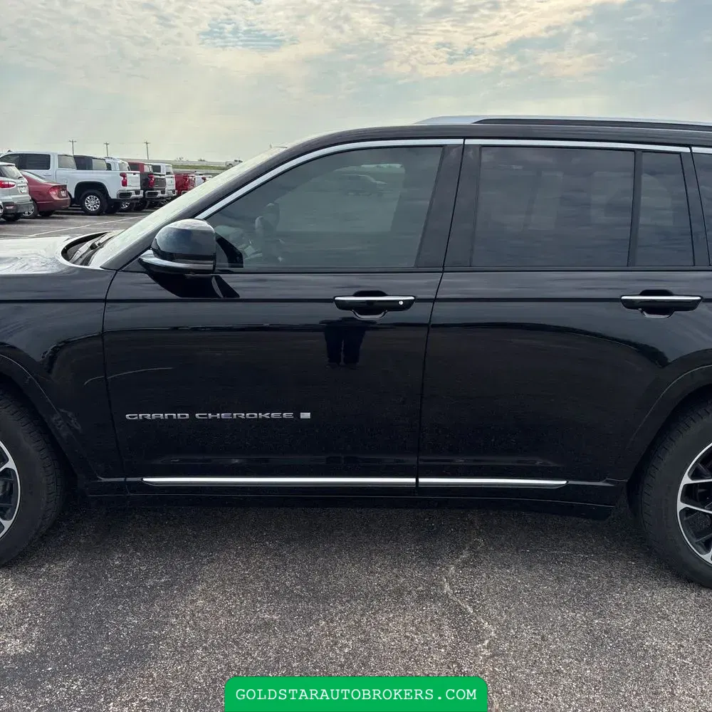 2023 Jeep Grand Cherokee Summit Reserve