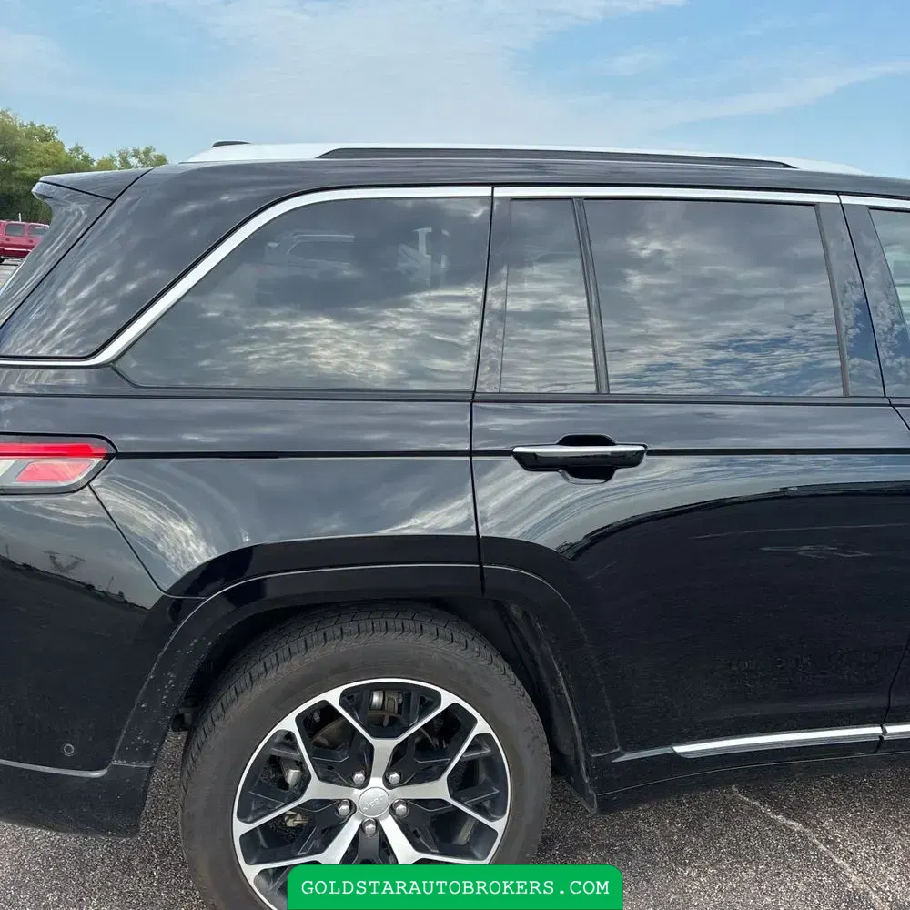 2023 Jeep Grand Cherokee Summit Reserve