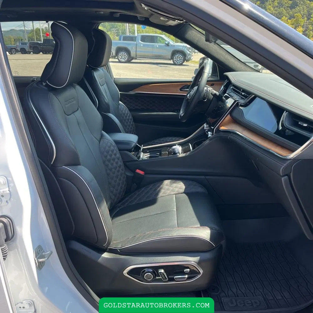 2024 Jeep Grand Cherokee Summit Reserve