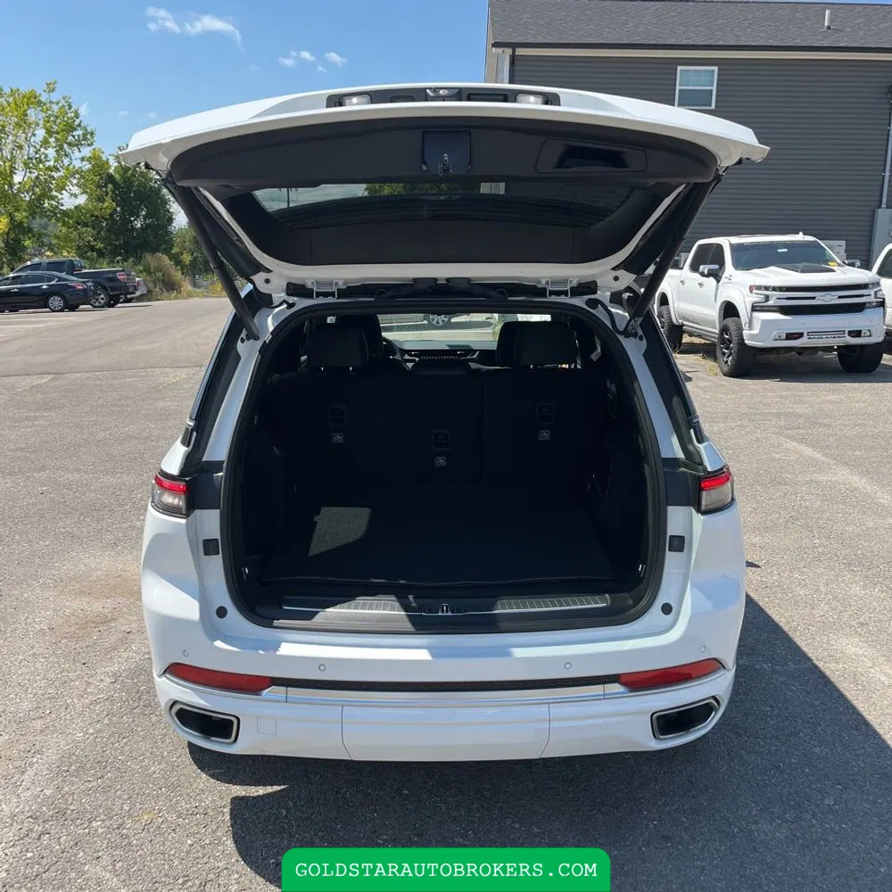 2024 Jeep Grand Cherokee Summit Reserve