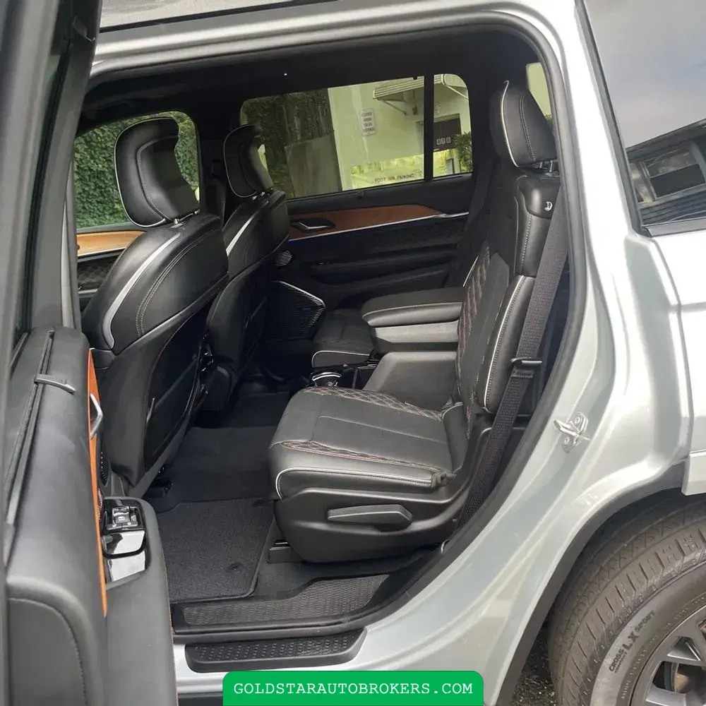 2023 Jeep Grand Cherokee L Summit Reserve