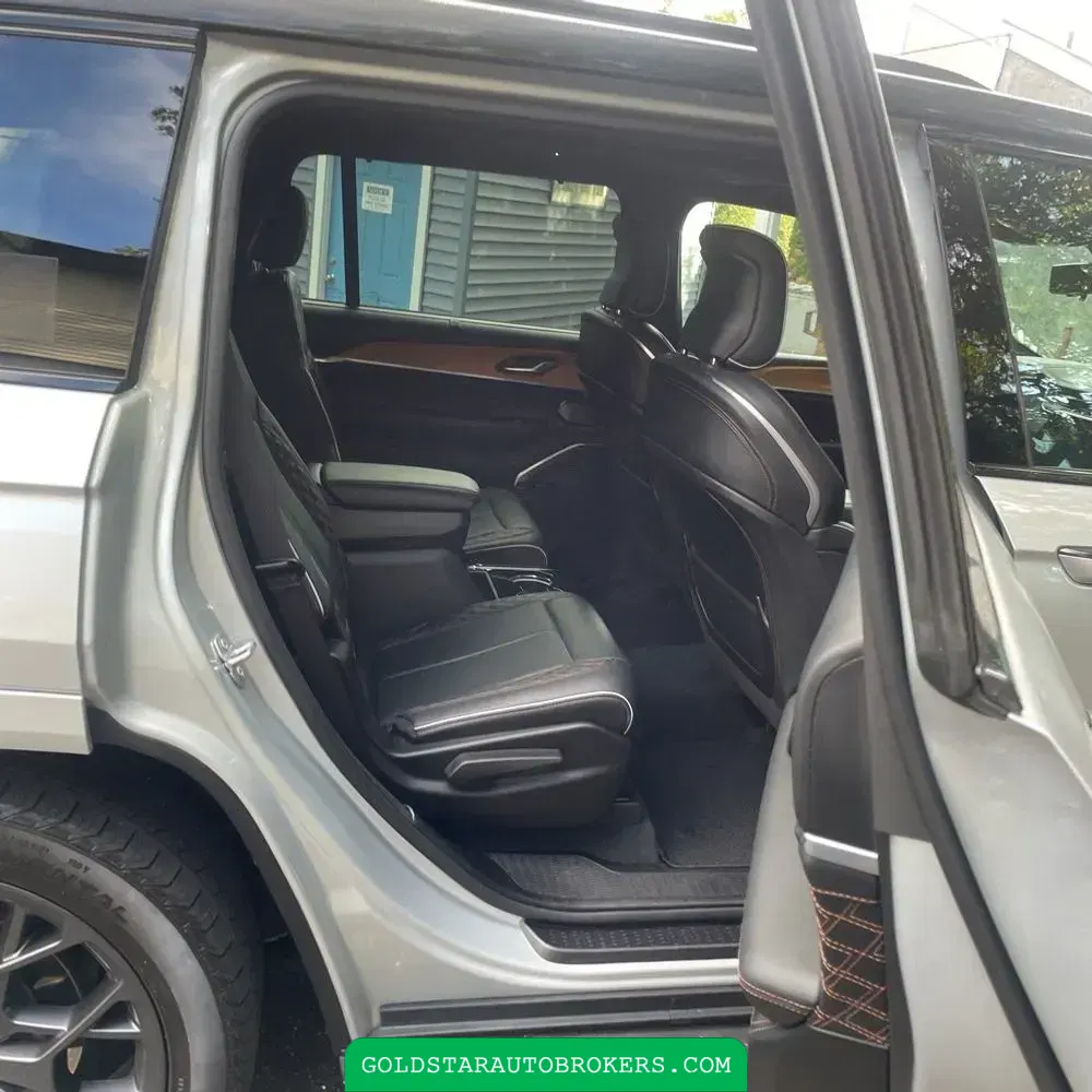 2023 Jeep Grand Cherokee L Summit Reserve