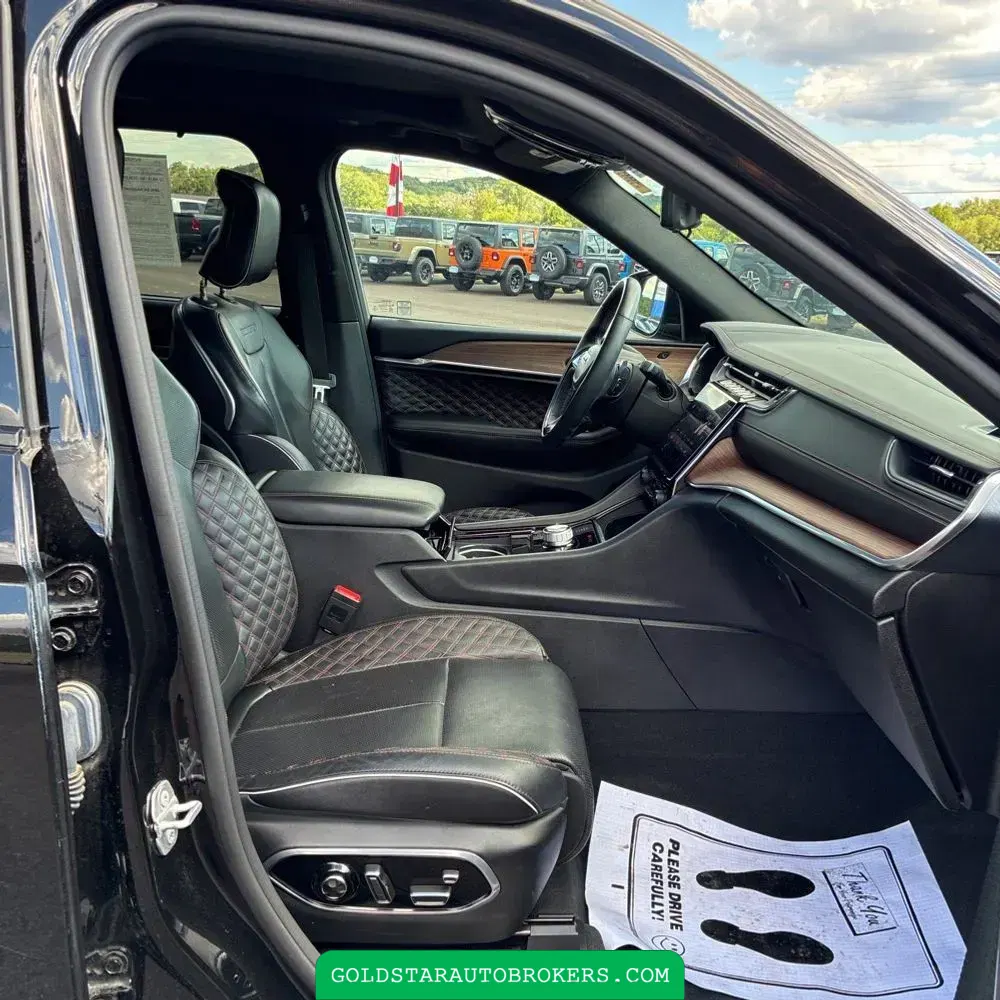 2023 Jeep Grand Cherokee L Summit
