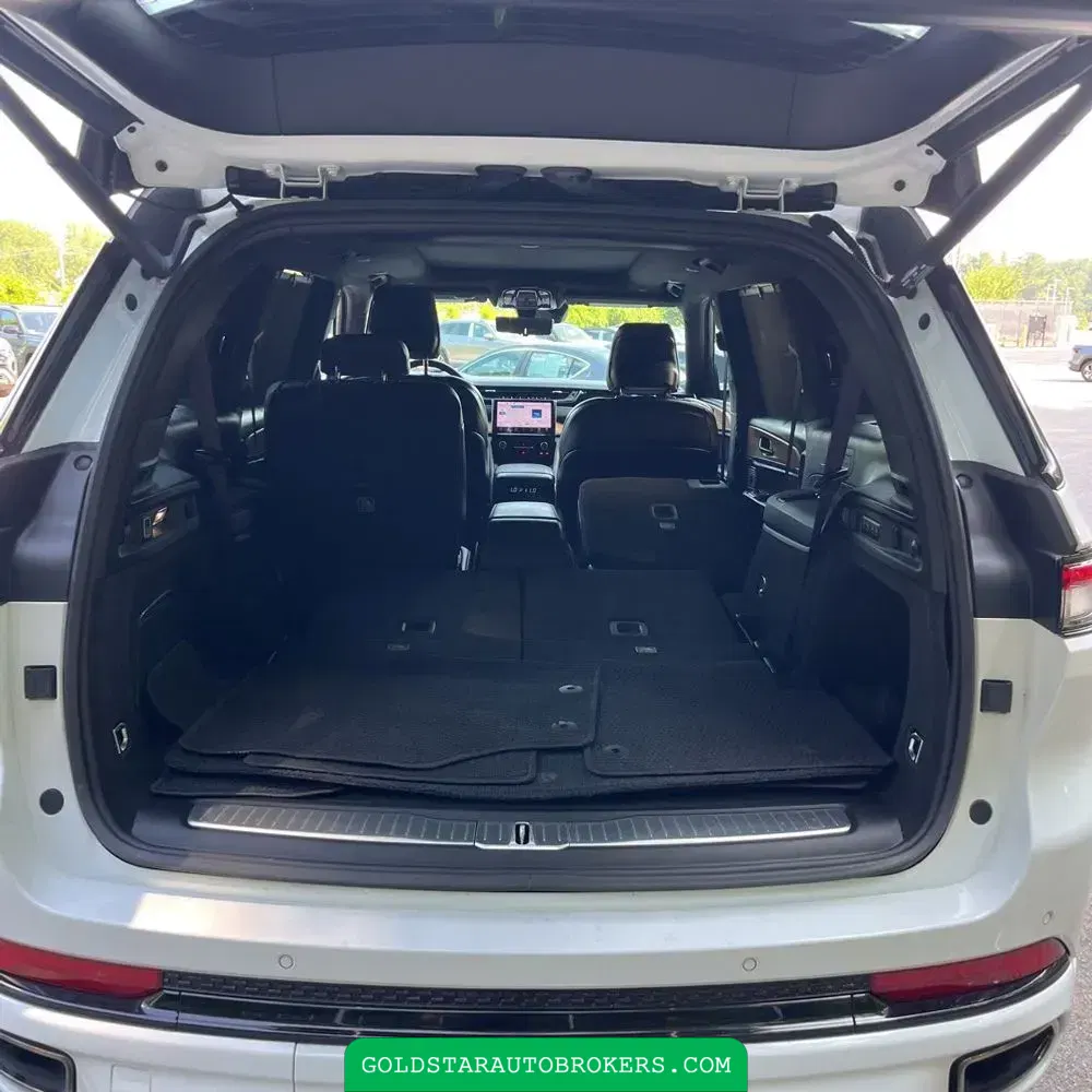 2023 Jeep Grand Cherokee L Summit Reserve
