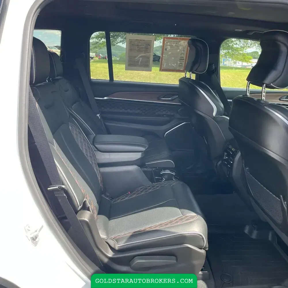 2024 Jeep Grand Cherokee L Summit