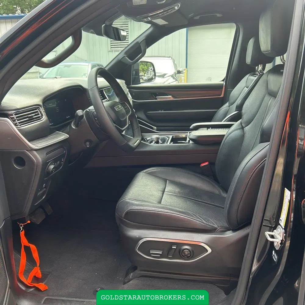 2024 Jeep Wagoneer L Series II