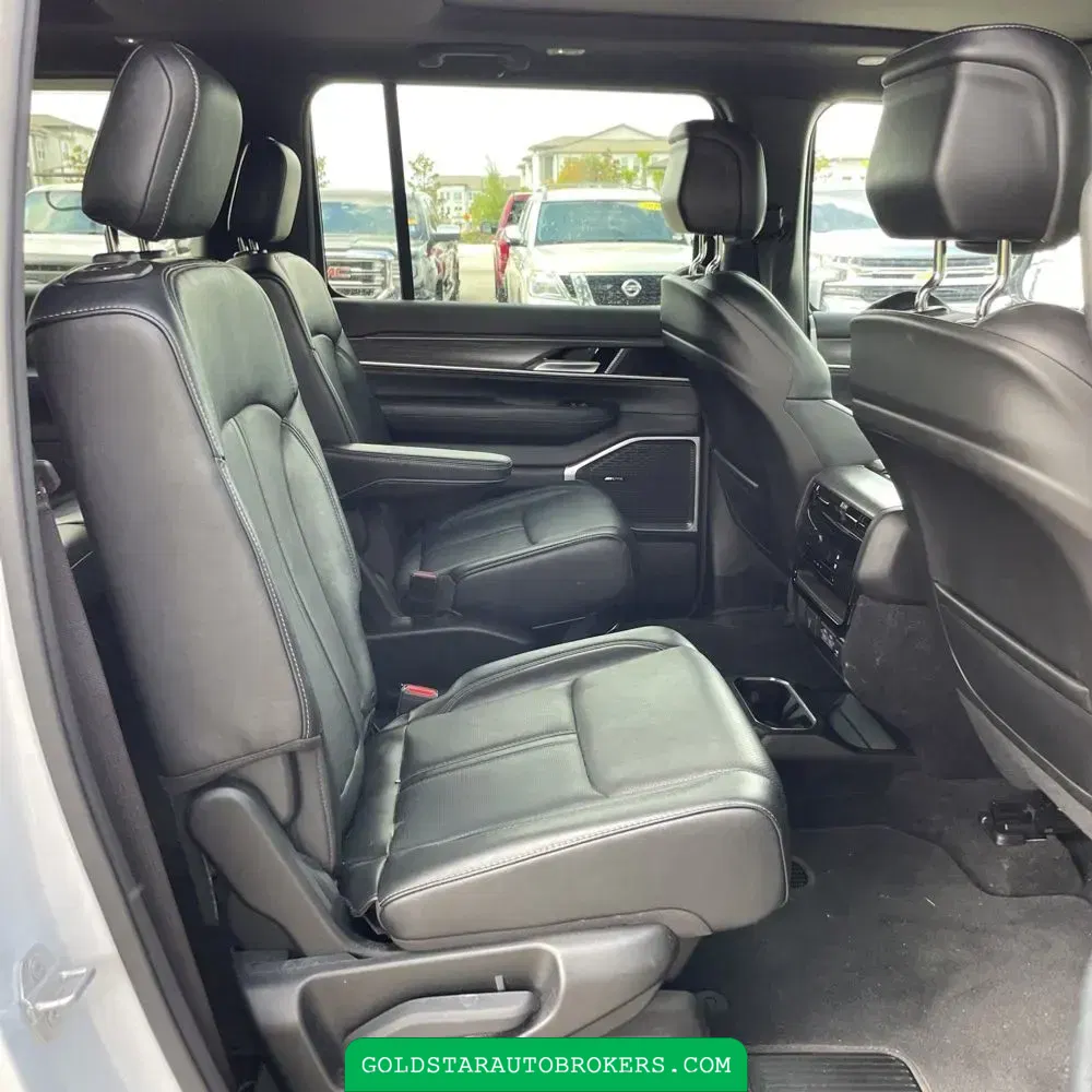 2023 Jeep Wagoneer L Series II