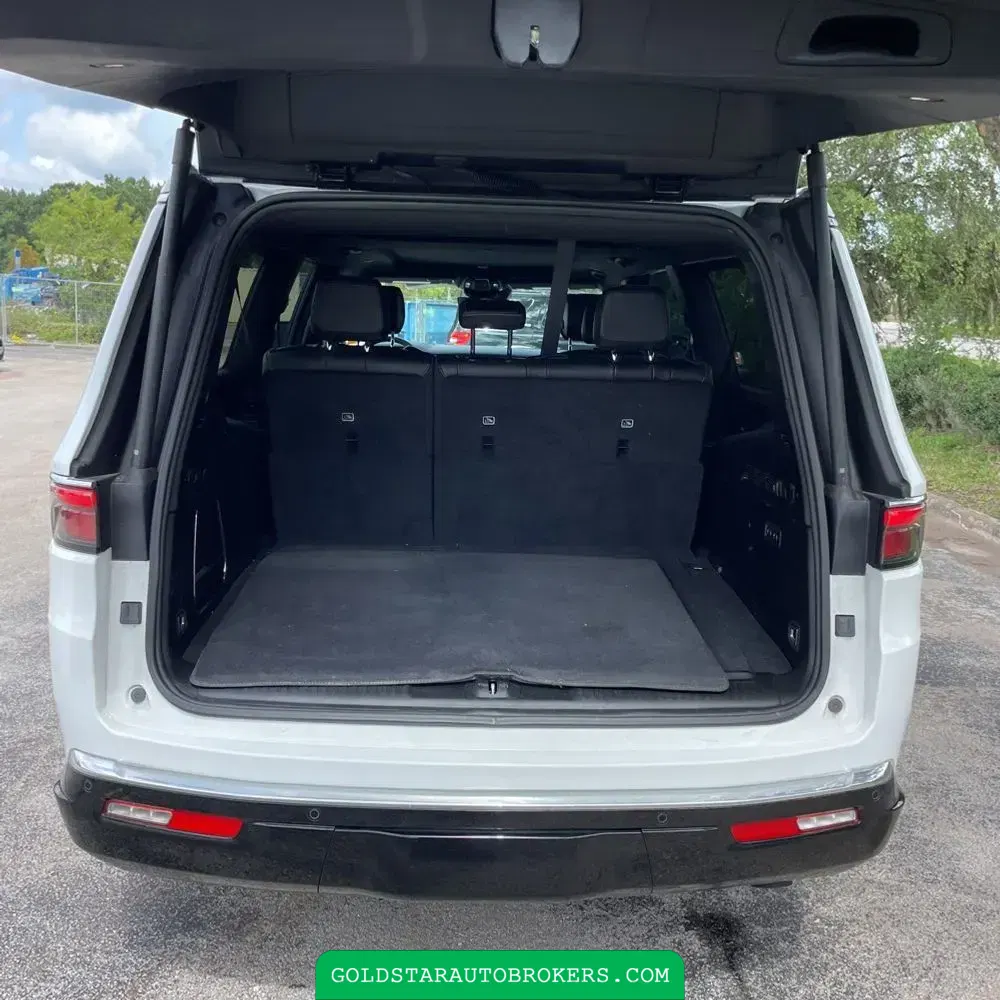 2023 Jeep Wagoneer L Series II