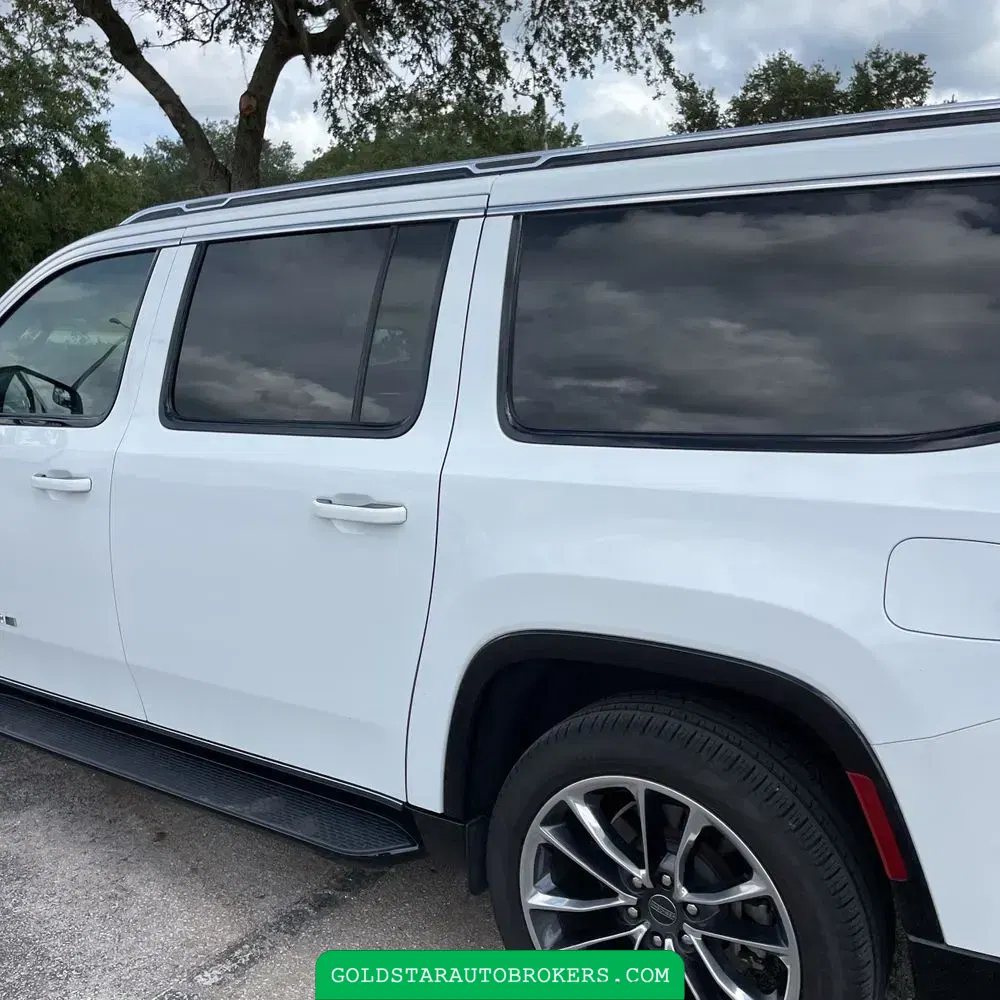 2023 Jeep Wagoneer L Series II