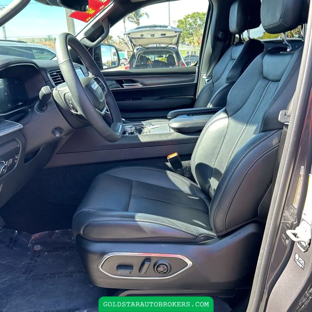 2024 Jeep Wagoneer L Series III