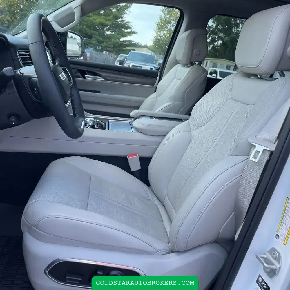 2024 Jeep Wagoneer L Series III