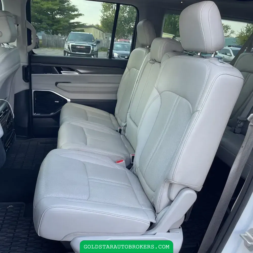 2024 Jeep Wagoneer L Series III