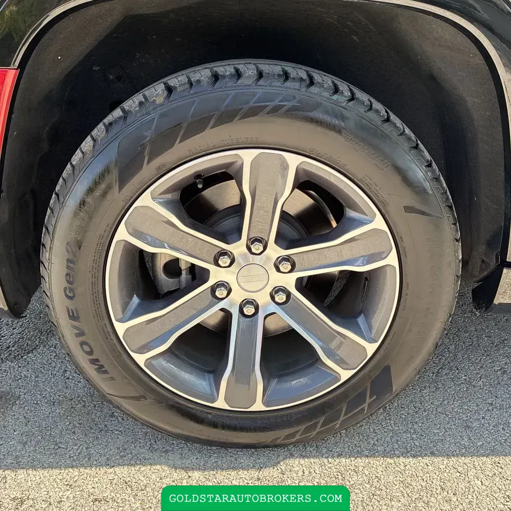 2024 Jeep Grand Wagoneer L Base