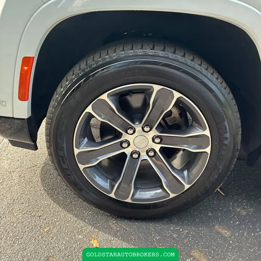 2024 Jeep Grand Wagoneer L Base