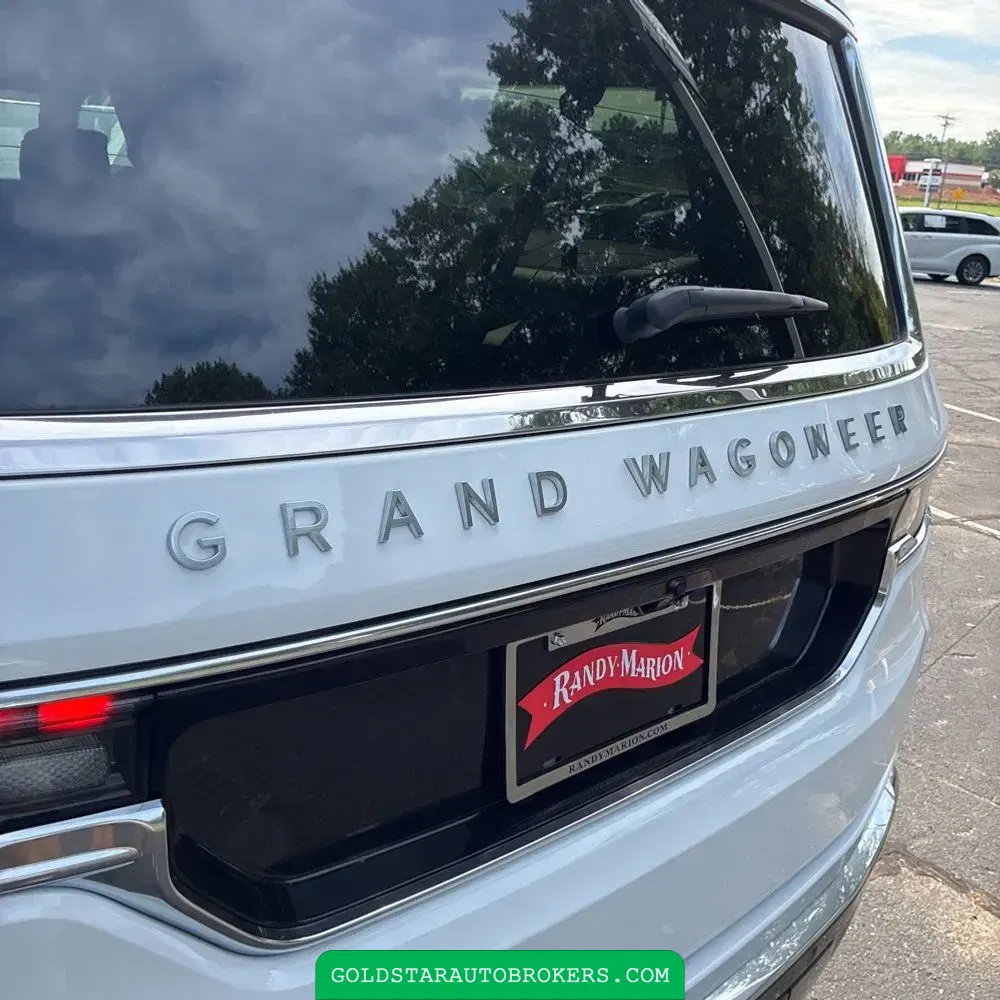 2024 Jeep Grand Wagoneer L Base
