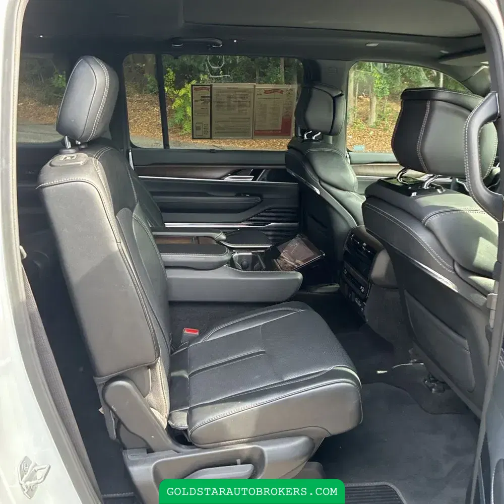 2024 Jeep Grand Wagoneer L Base