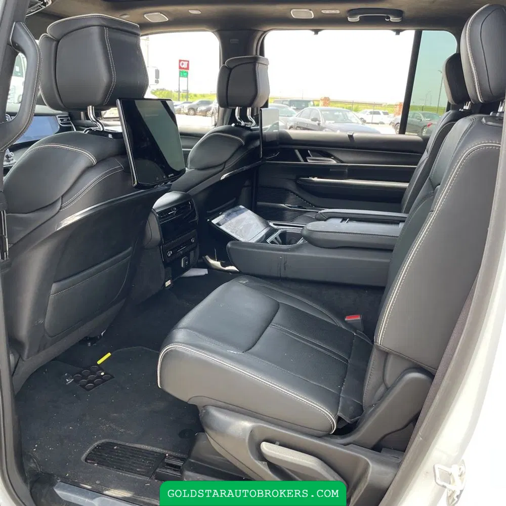 2024 Jeep Grand Wagoneer L Obsidian