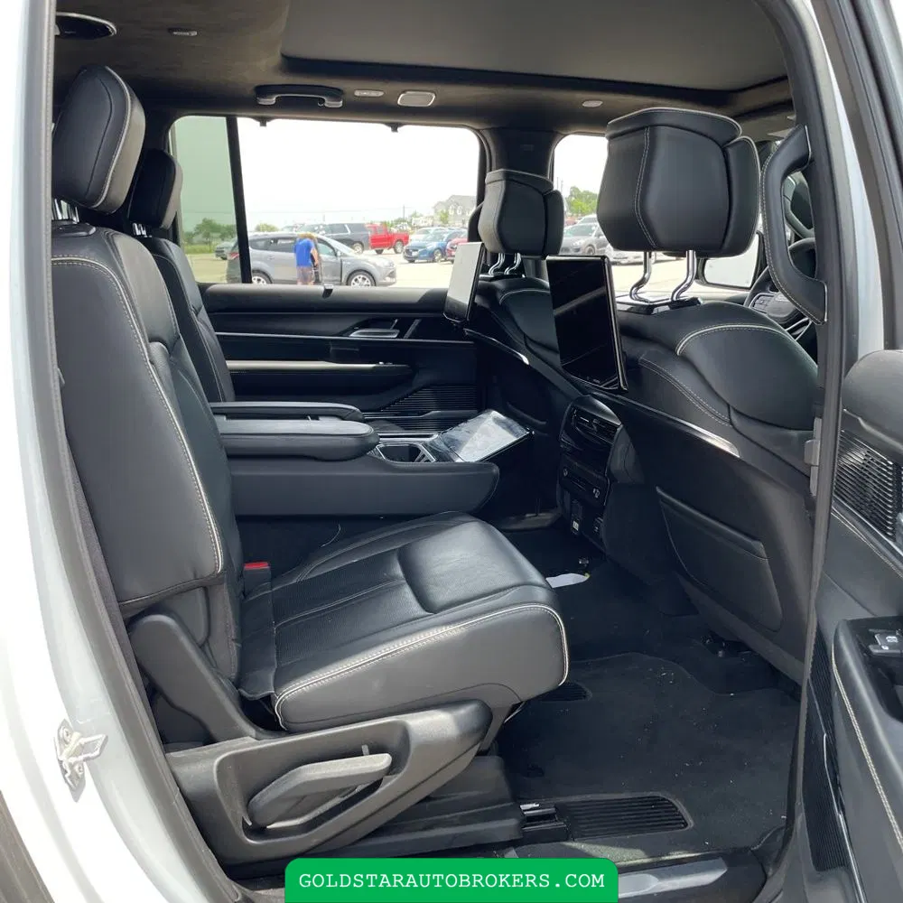2024 Jeep Grand Wagoneer L Obsidian
