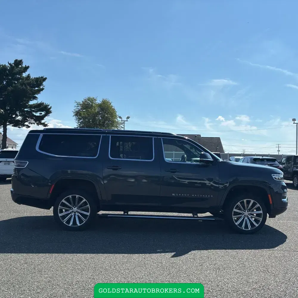 2023 Jeep Grand Wagoneer L Series II