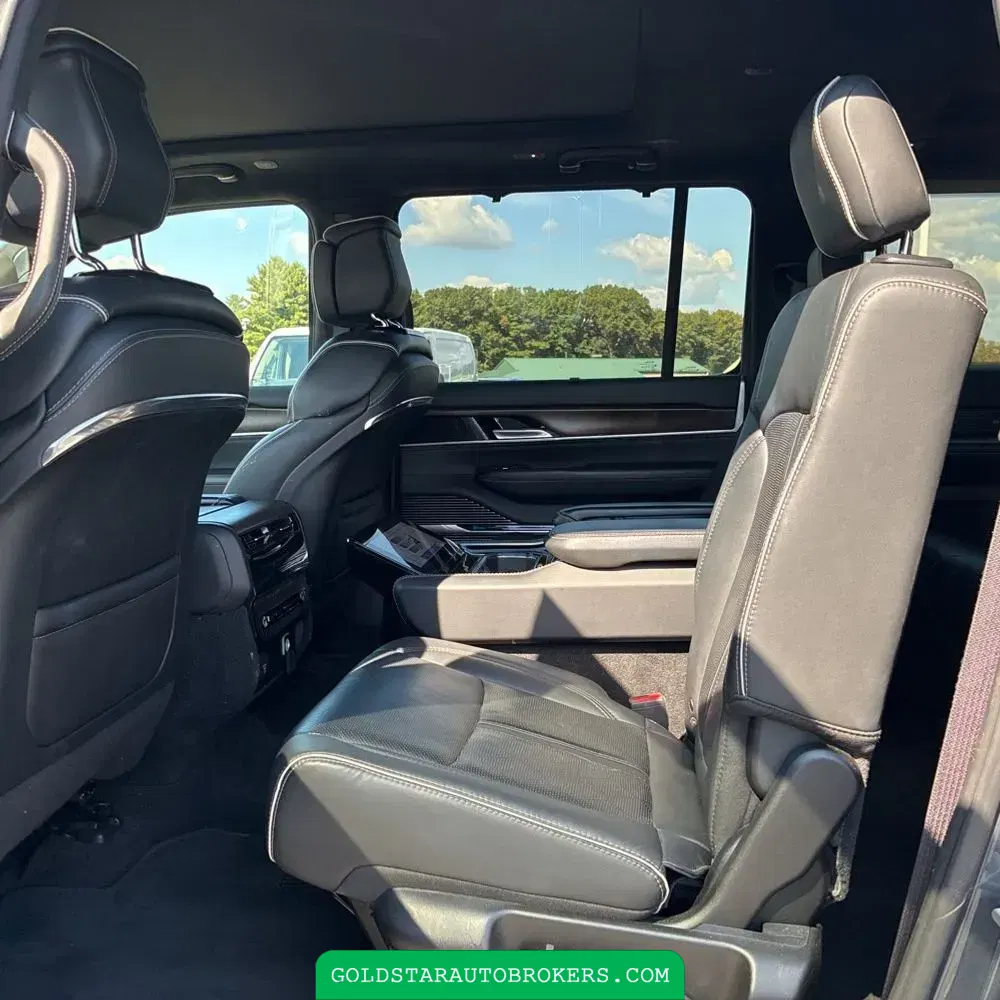 2023 Jeep Grand Wagoneer L Series II