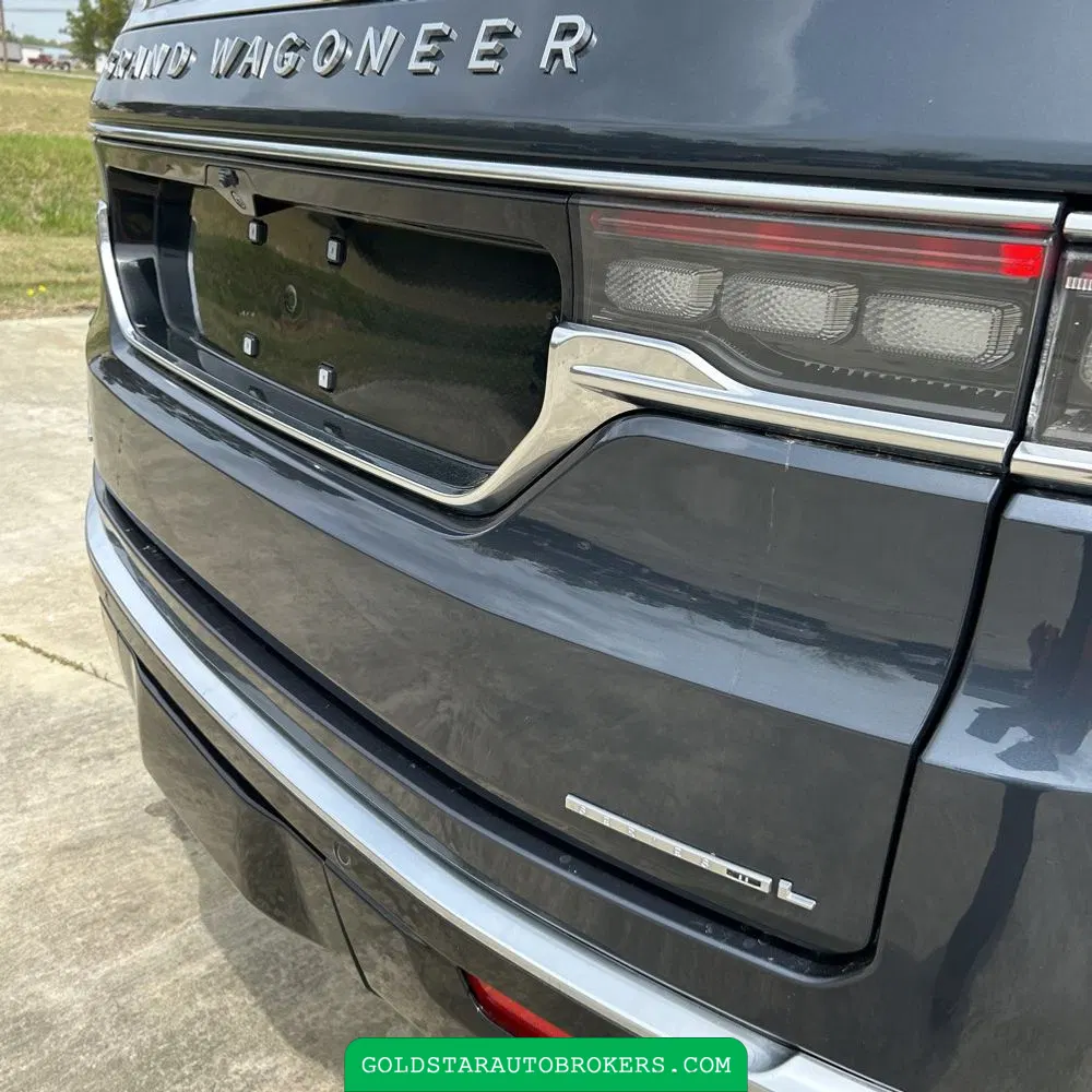 2023 Jeep Grand Wagoneer L Series II