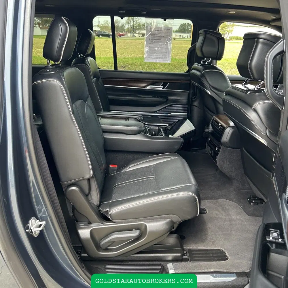 2023 Jeep Grand Wagoneer L Series II