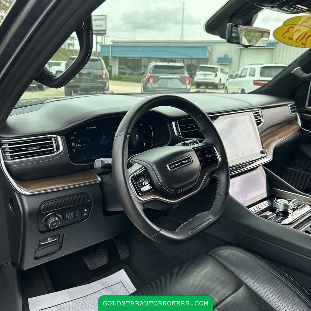 2023 Jeep Grand Wagoneer L Series II