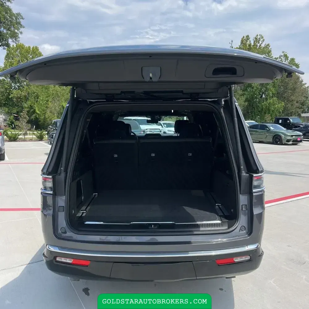 2024 Jeep Grand Wagoneer L Series III