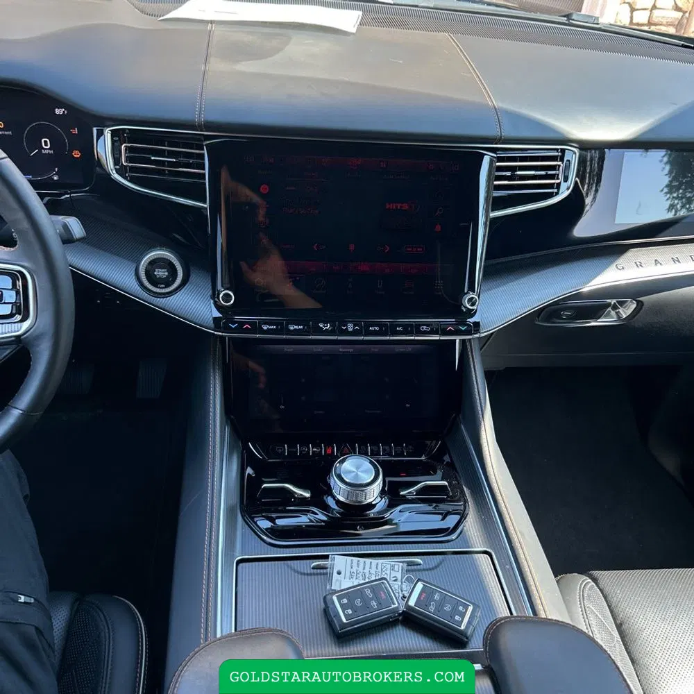 2023 Jeep Grand Wagoneer L Series III