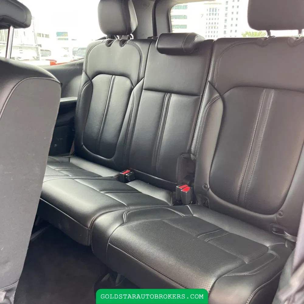2023 Jeep Wagoneer Base