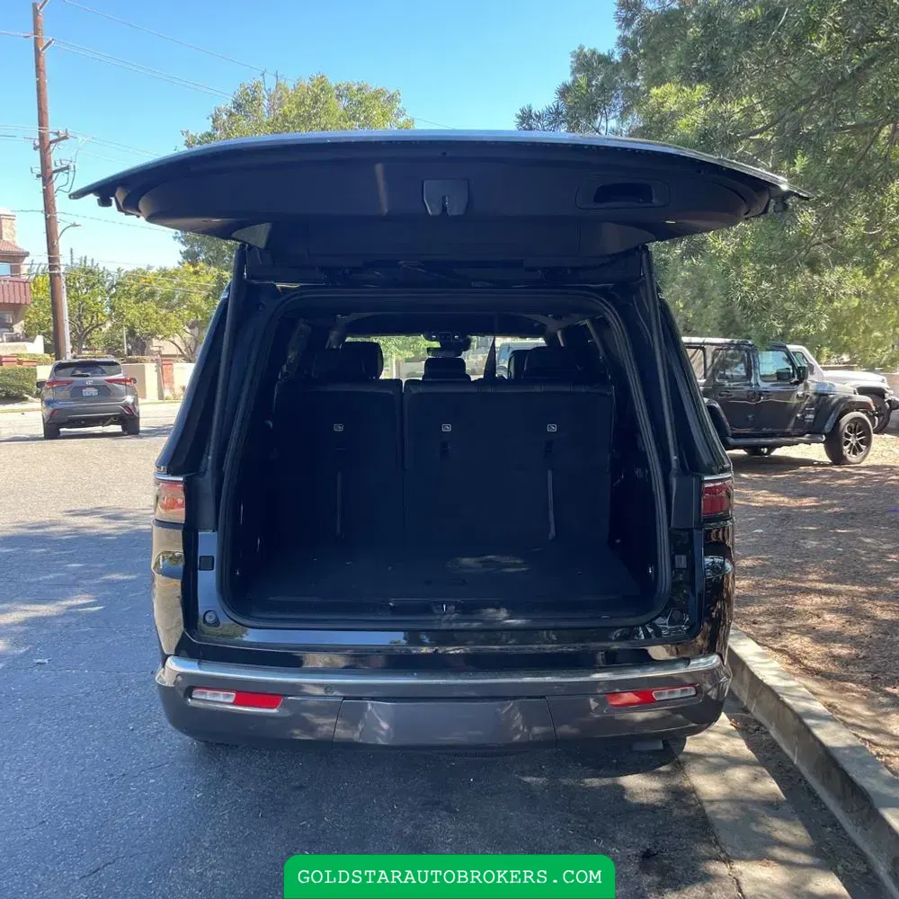 2022 Jeep Wagoneer Series II