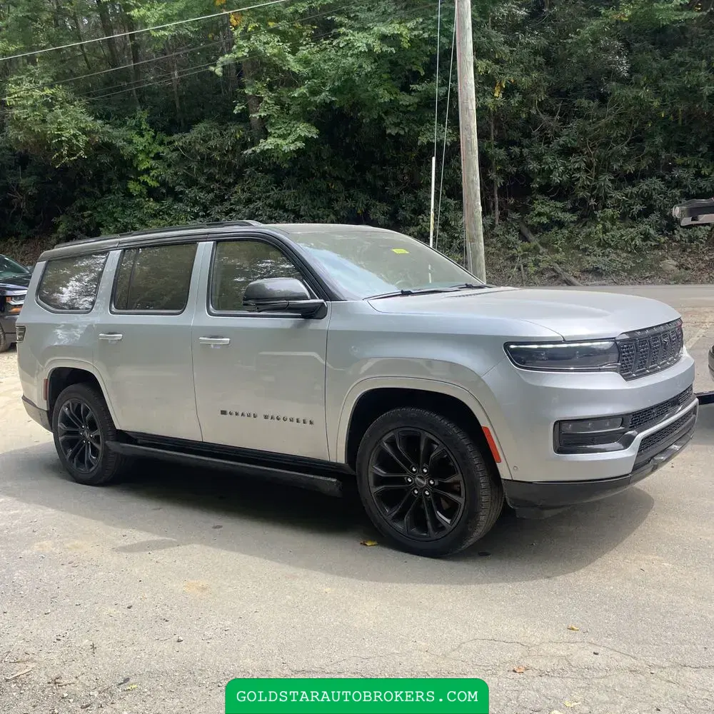 2023 Jeep Grand Wagoneer Series III 4D SUV 4WD