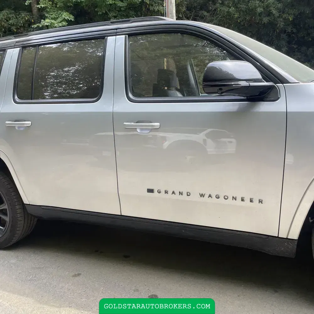 2023 Jeep Grand Wagoneer Series III 4D SUV 4WD