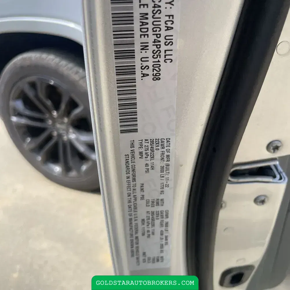 2023 Jeep Grand Wagoneer Series III 4D SUV 4WD