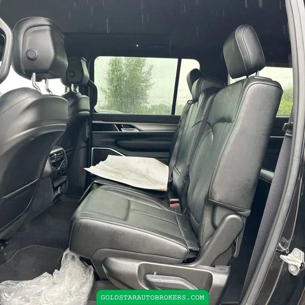 2023 Jeep Wagoneer Series II