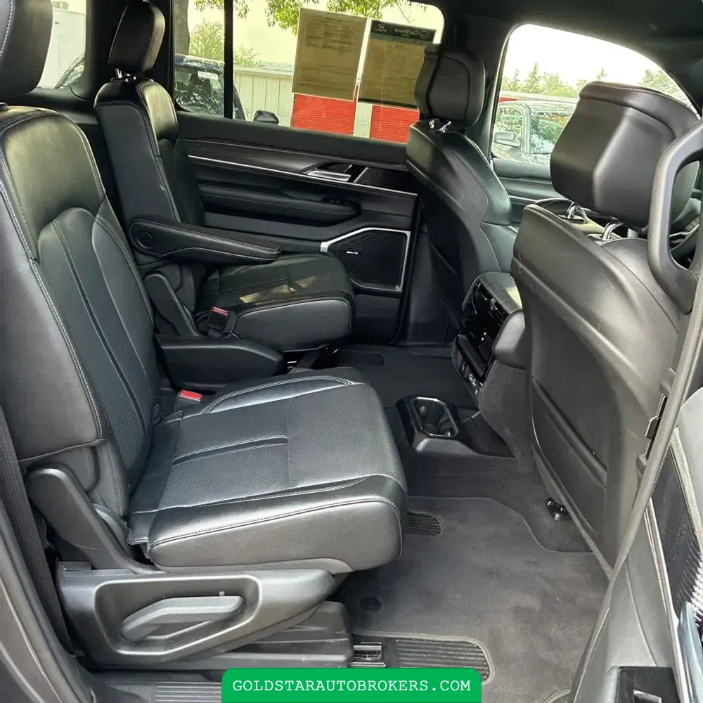 2024 Jeep Wagoneer Series II