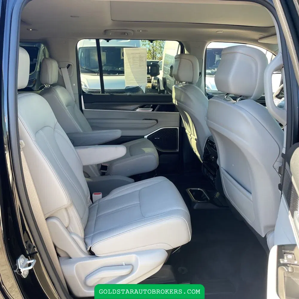 2024 Jeep Wagoneer Series II