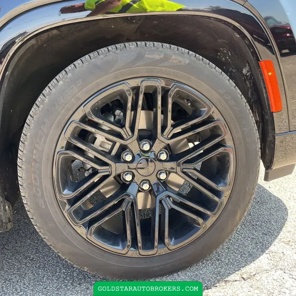 2024 Jeep Wagoneer Carbide