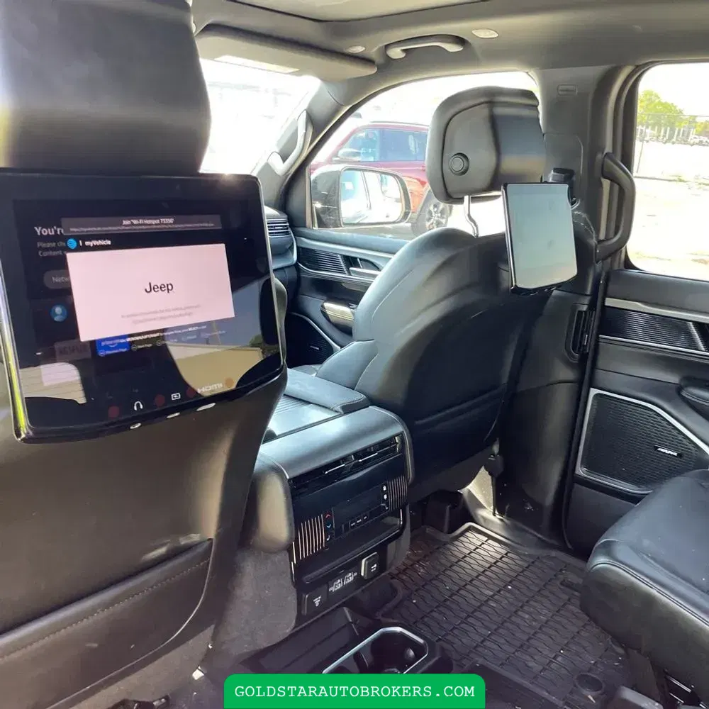2024 Jeep Wagoneer Carbide