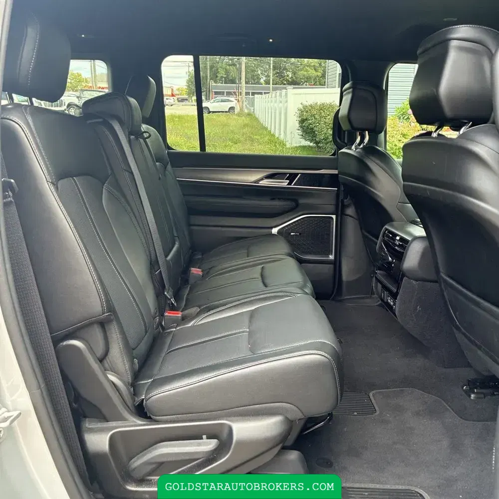 2025 Jeep Wagoneer Series II