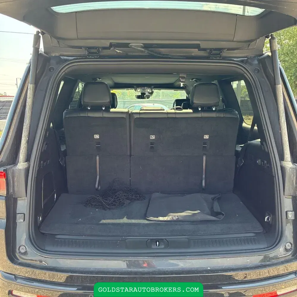 2024 Jeep Wagoneer Series II Carbide