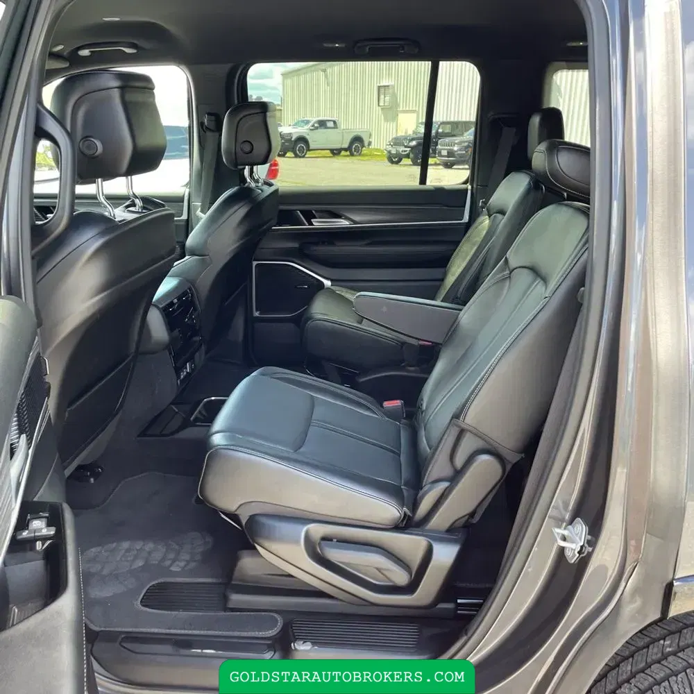 2024 Jeep Wagoneer Series III