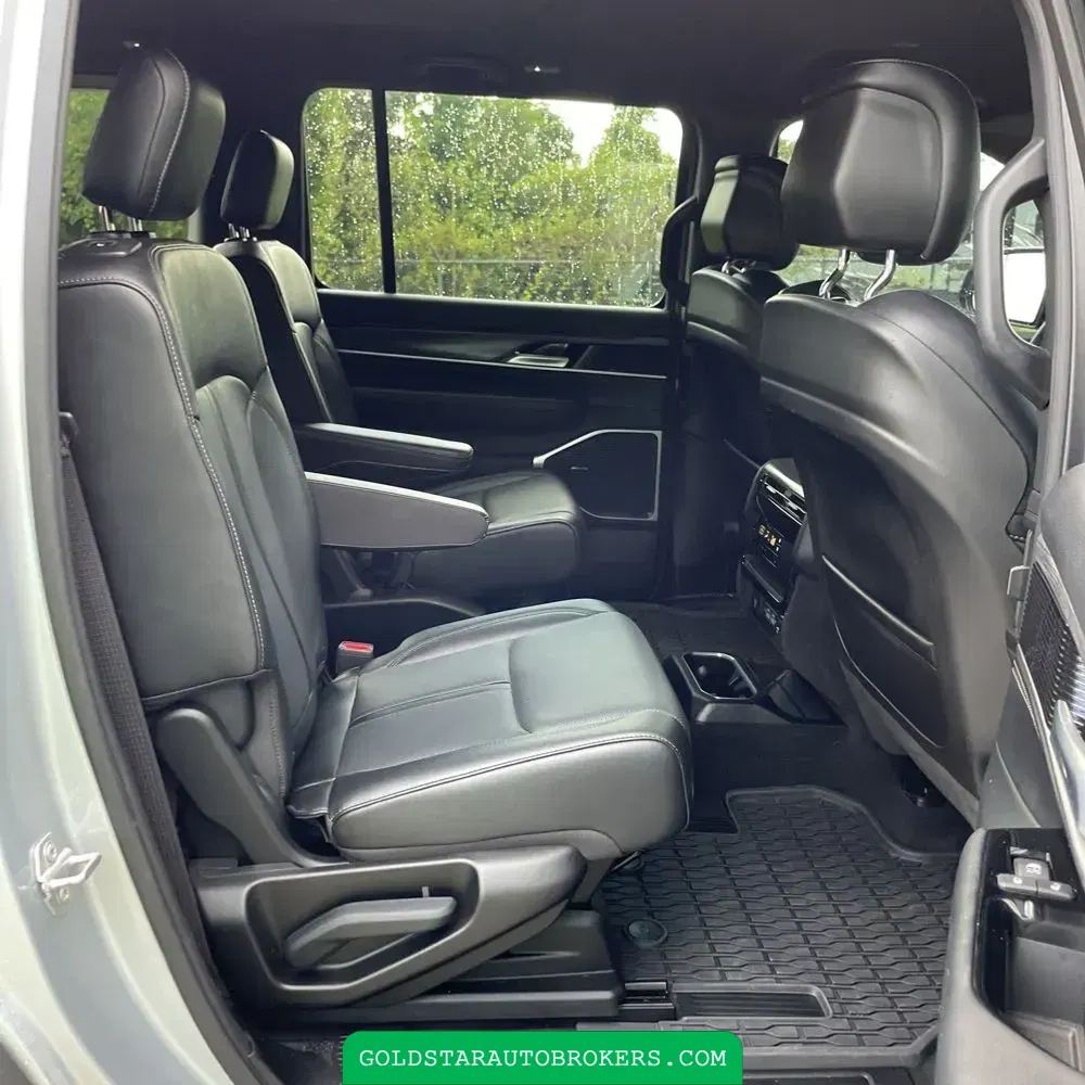 2024 Jeep Wagoneer Series III