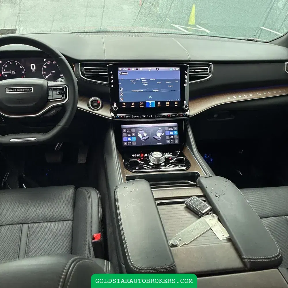 2023 Jeep Grand Wagoneer Base