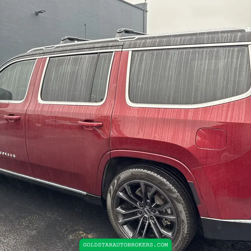 2023 Jeep Grand Wagoneer Base