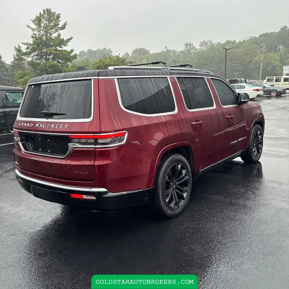 2023 Jeep Grand Wagoneer Base